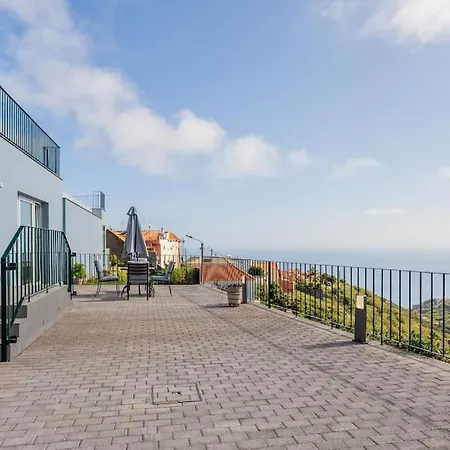 Cantinho Do Barreiro - *